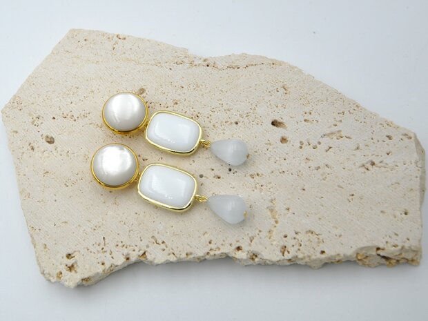 Sol&eacute;a Blanche